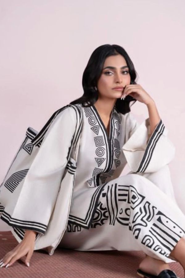 ARCANE THREADS-WITH PRINTED BAG