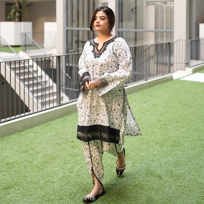 YAQOOT Embroided Patch 2PC
